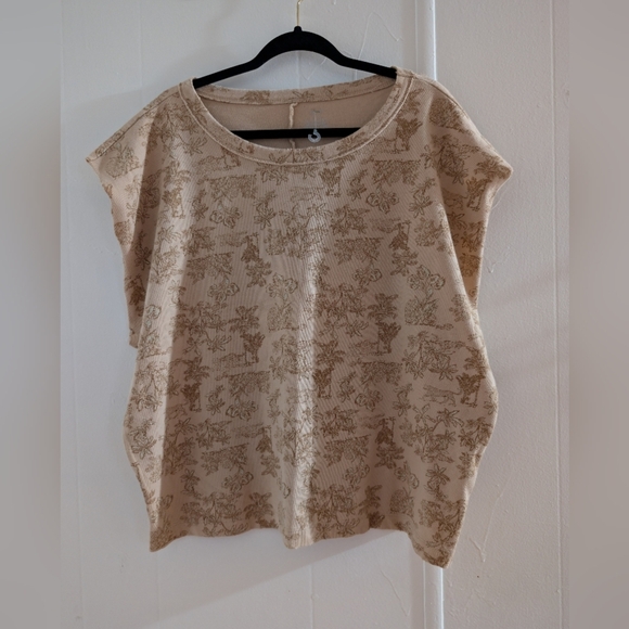 Aerie Tops - Aerie Tan Floral Short Sleeve Tee